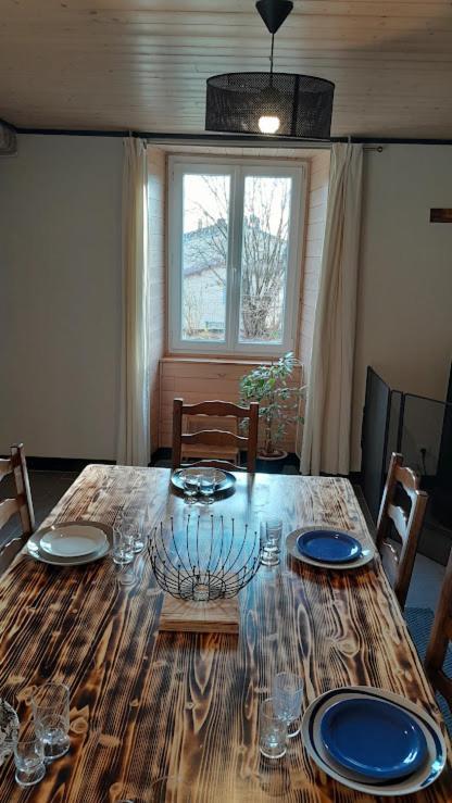 Maison Renove En Pierre Crotenay Exteriör bild